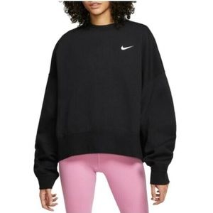 Nike Sportswear Women's Essentials Fleece Cropped Crew